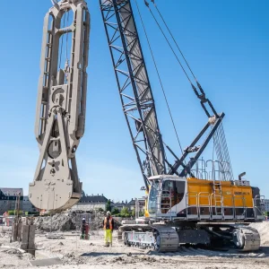 Duty-Cycle Crane MC 76