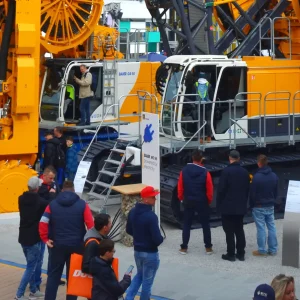 Duty-cycle crane MC 96 electric drive